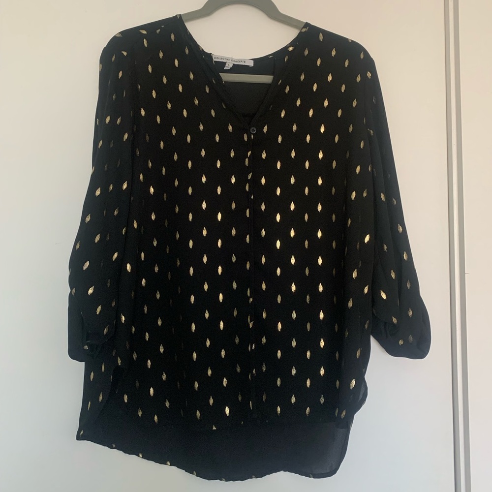 Collective Concepts blouse with metallic gold detailing size L